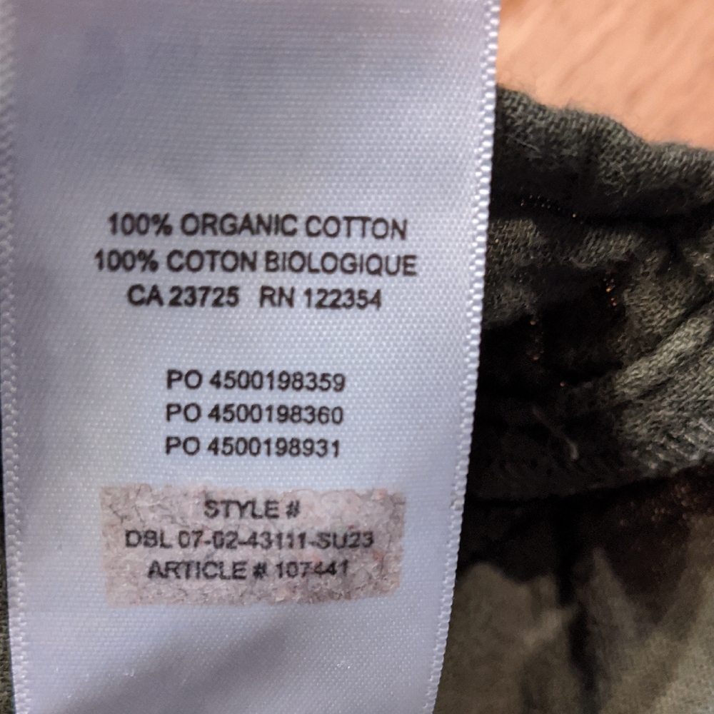 Wilfred Free Olive Cropped Button Down Organic Cotton Shirt - Picture 4 of 5